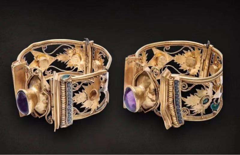 The Timeless Beauty of Greek Jewelry: Exploring Ancient Artistry