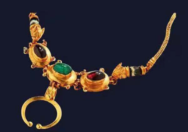 The Timeless Beauty of Greek Jewelry: Exploring Ancient Artistry