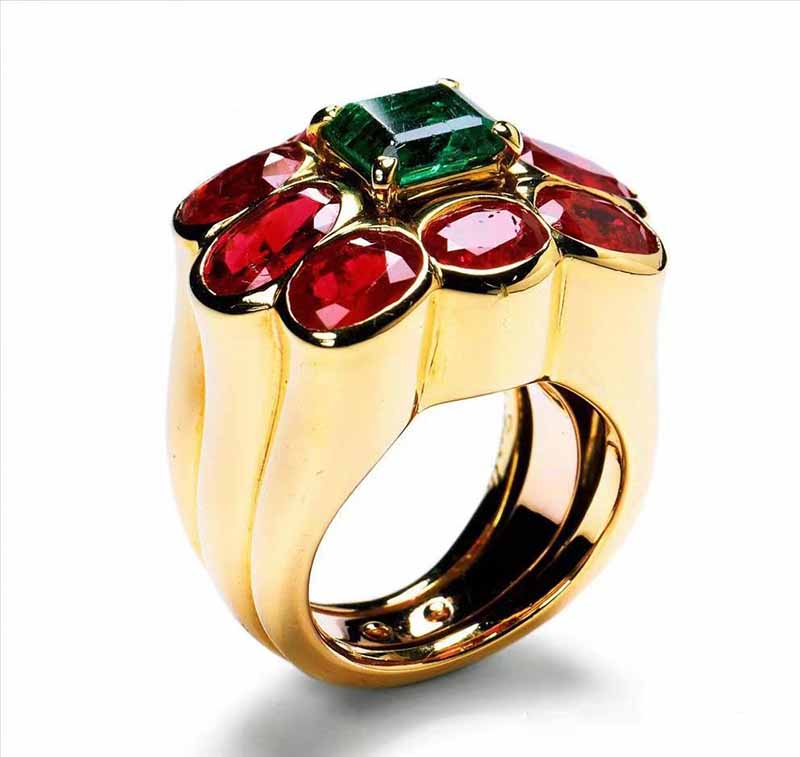 Red blue green splits ring