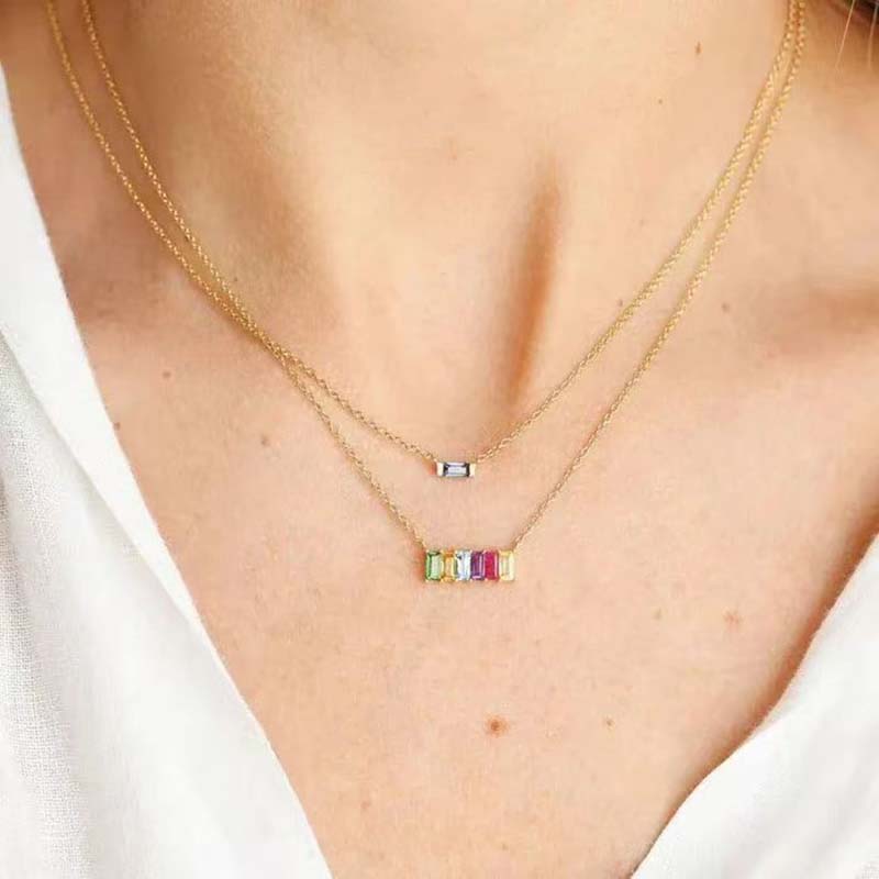 How to wear multiple necklaces ?