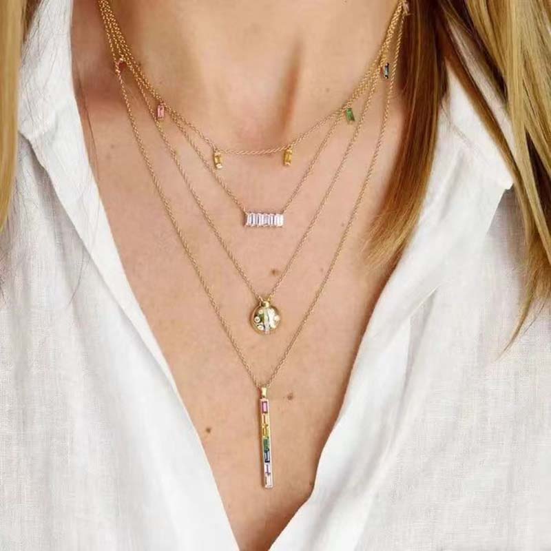 How to wear multiple necklaces ?
