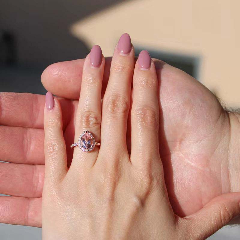 Best Diamond Alternatives for Your Engagement Ring