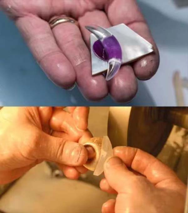 What is stacking jewelry?