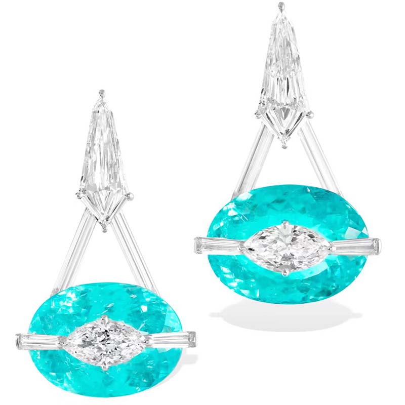What is stacking jewelry?