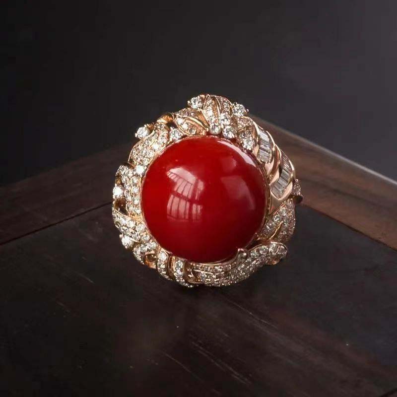 Which Jewelry Needs Sunscreen?