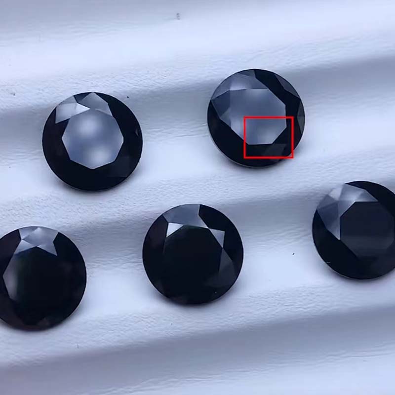 How to make jewellery more beautiful by cutting gemstones?