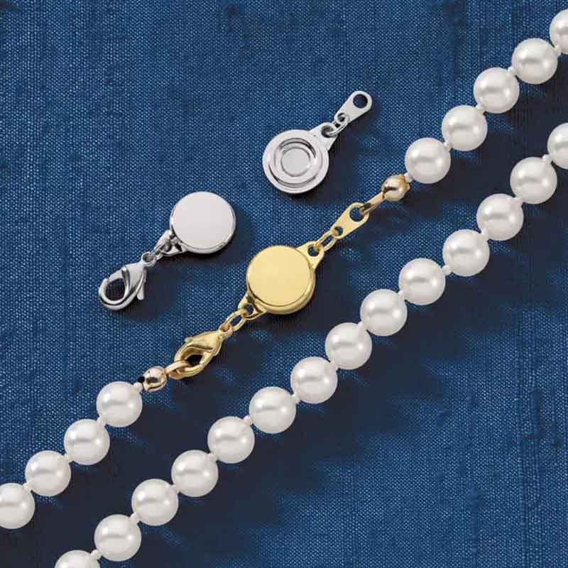 What are the most popular necklace clasps?