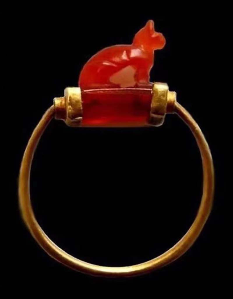 What is semi-precious stone?