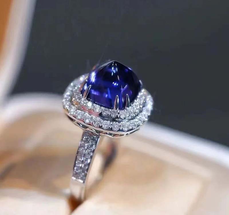What is semi-precious stone?