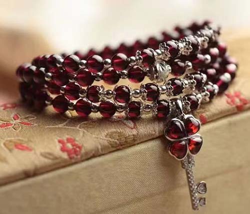 What is semi-precious stone?