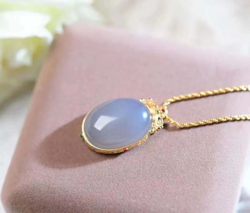 Soul torture: What kind of gemstones are worth heirlooms?