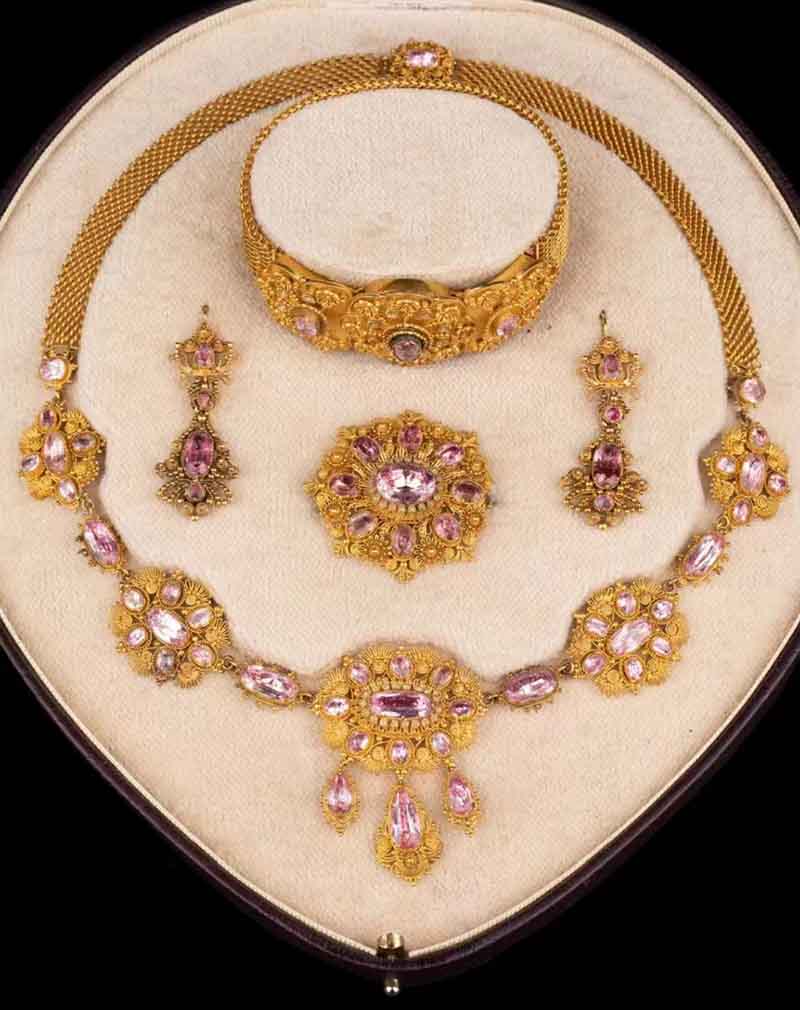 Soul torture: What kind of gemstones are worth heirlooms?