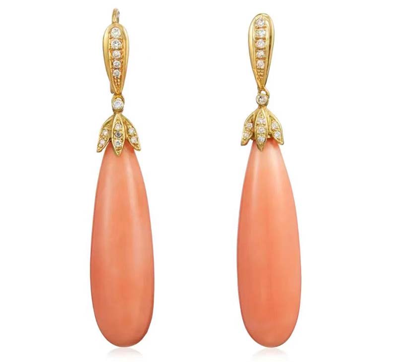 Gemstones on trend? See which Pantone color has the greatest impact on 2024