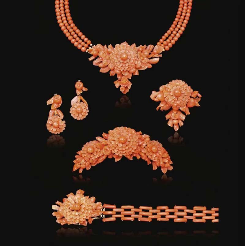 Gemstones on trend? See which Pantone color has the greatest impact on 2024